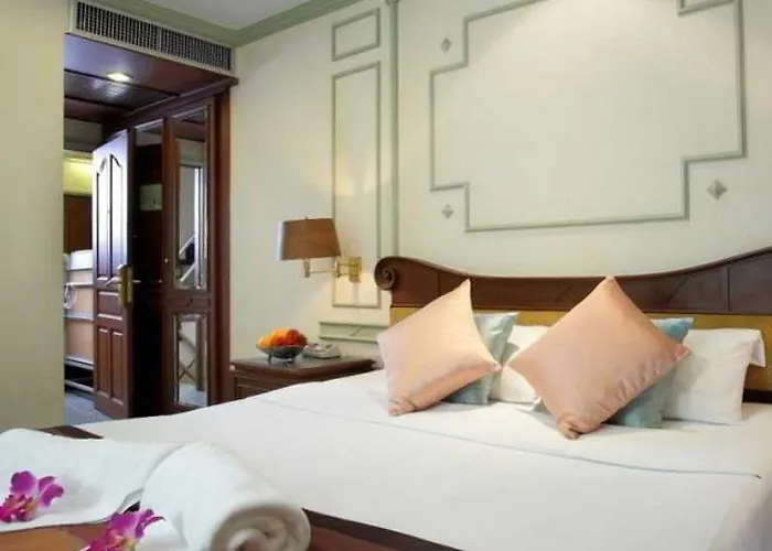 Majestic Hotel 3*